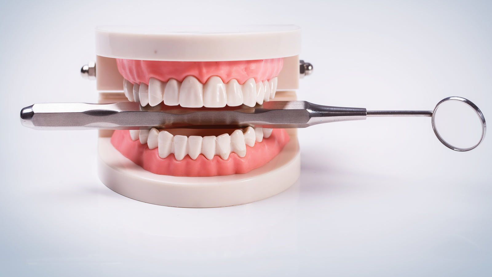 BLANQUEAMIENTO DENTAL